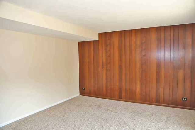 925 Ridge Avenue Elk Grove Village, IL 60007 - Photo 4 of 21