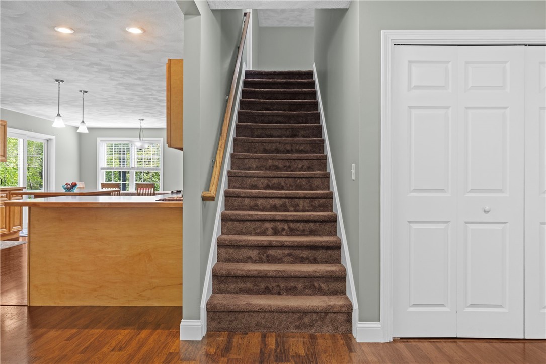 799 Chestnut Hill Road Glocester, RI 02814 - Photo 25 of 45