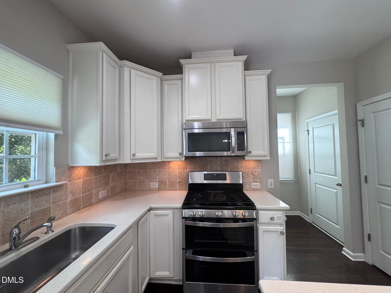 830 Wickham Ridge Road Apex, NC 27539 - Photo 11 of 29
