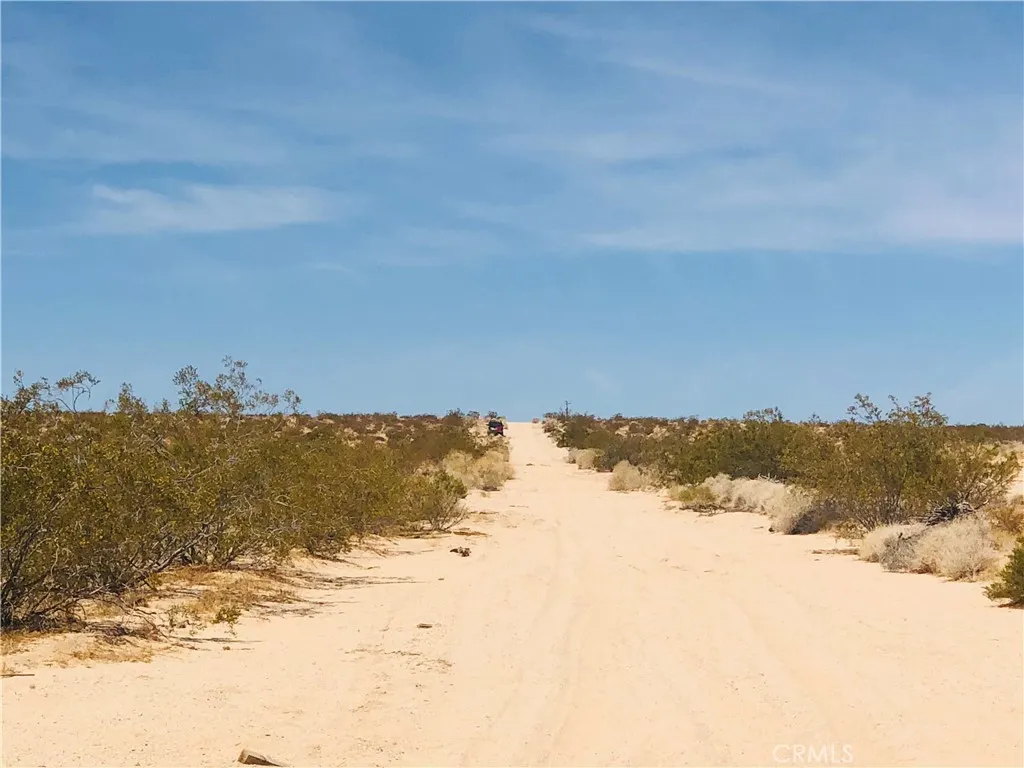 0 El Sando Road Twentynine Palms, CA 92277 - Photo 5 of 6 a view of ocean and mountain