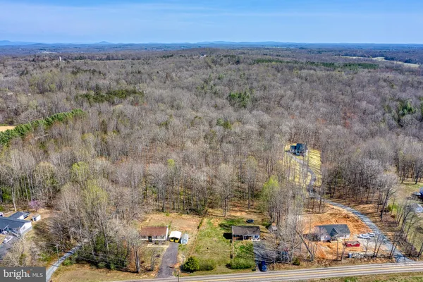 $390,000 | 11099 Eggbornsville Road, Rixeyville, VA 22737