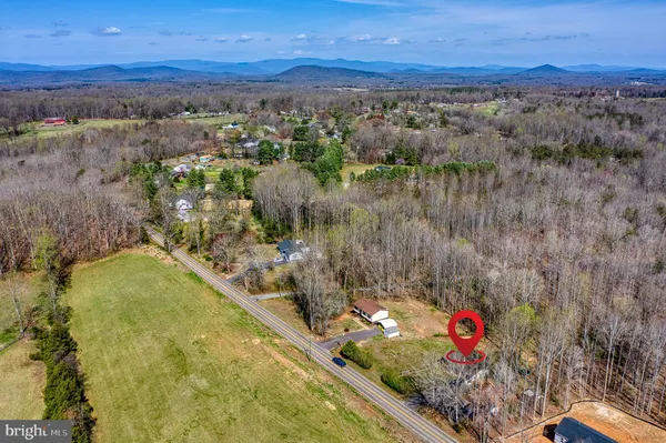 $390,000 | 11099 Eggbornsville Road, Rixeyville, VA 22737