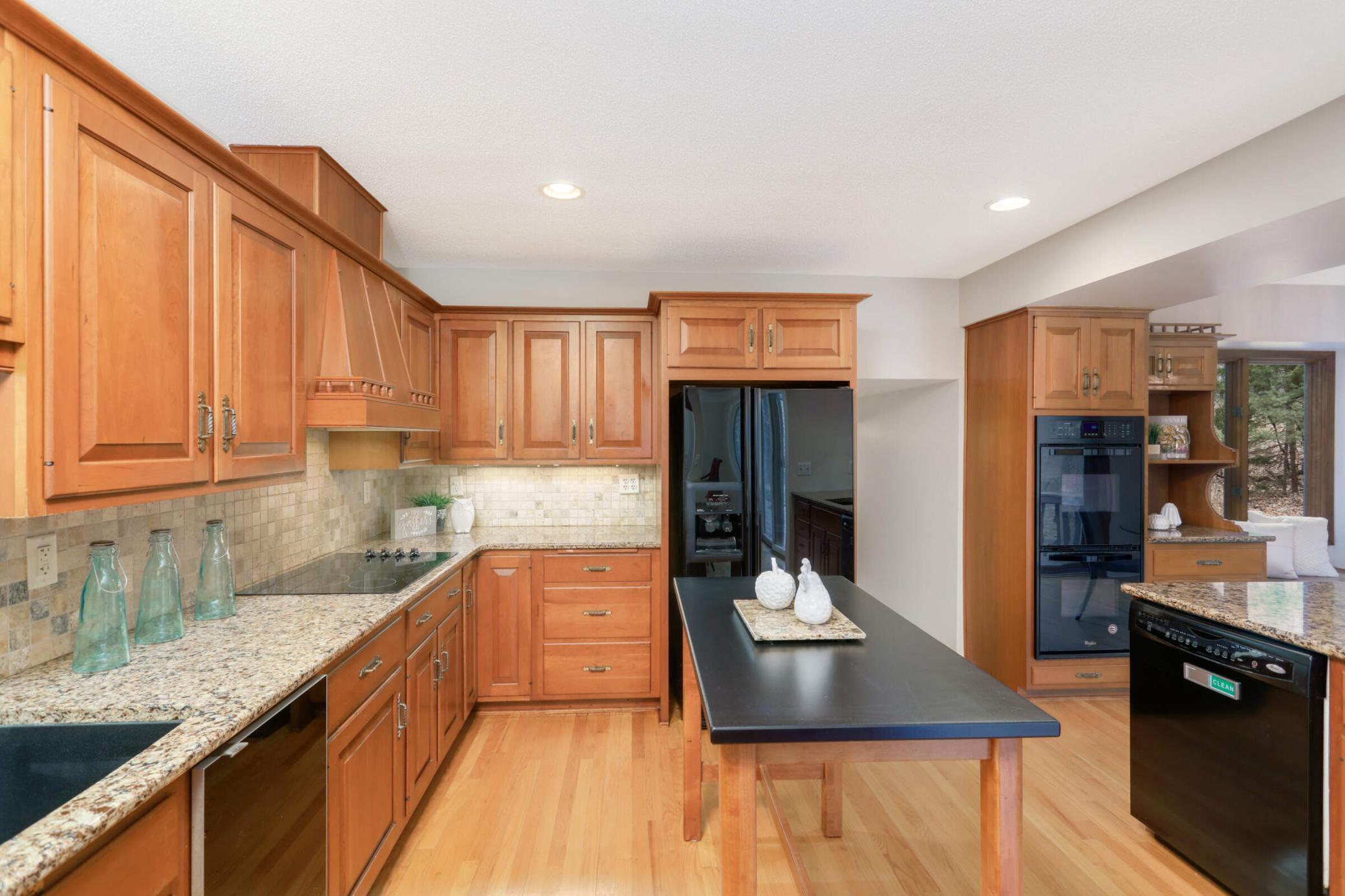 377 Quail Road Dellwood, MN 55110 - Photo 17 of 45 Gallery Image 17