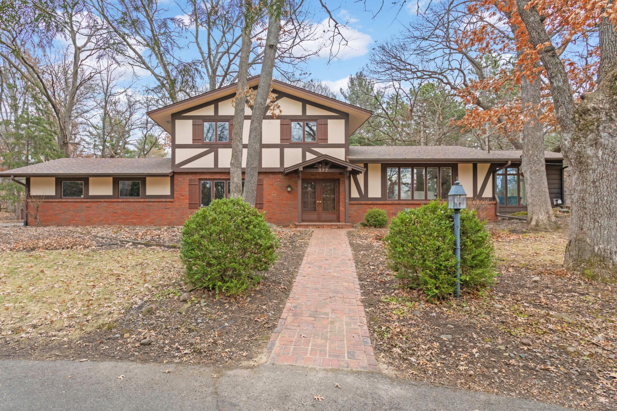 377 Quail Road Dellwood, MN 55110 - Photo 3 of 45 Gallery Image 3