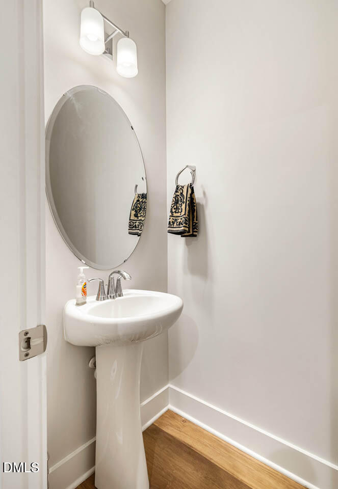 112 Imagine Way Pittsboro, NC 27312 - Photo 25 of 42 Powder Room
