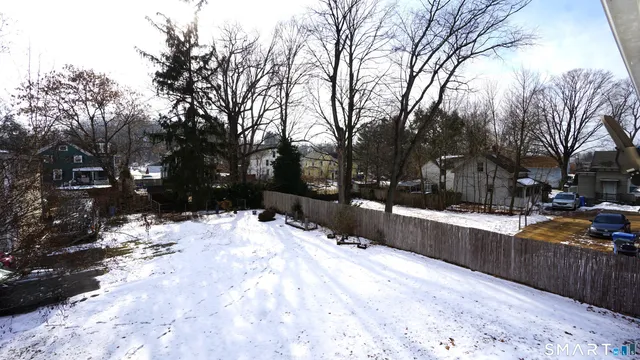 $1,900 | 42 Woodbridge Street, Unit 42 5, Manchester, CT 06042