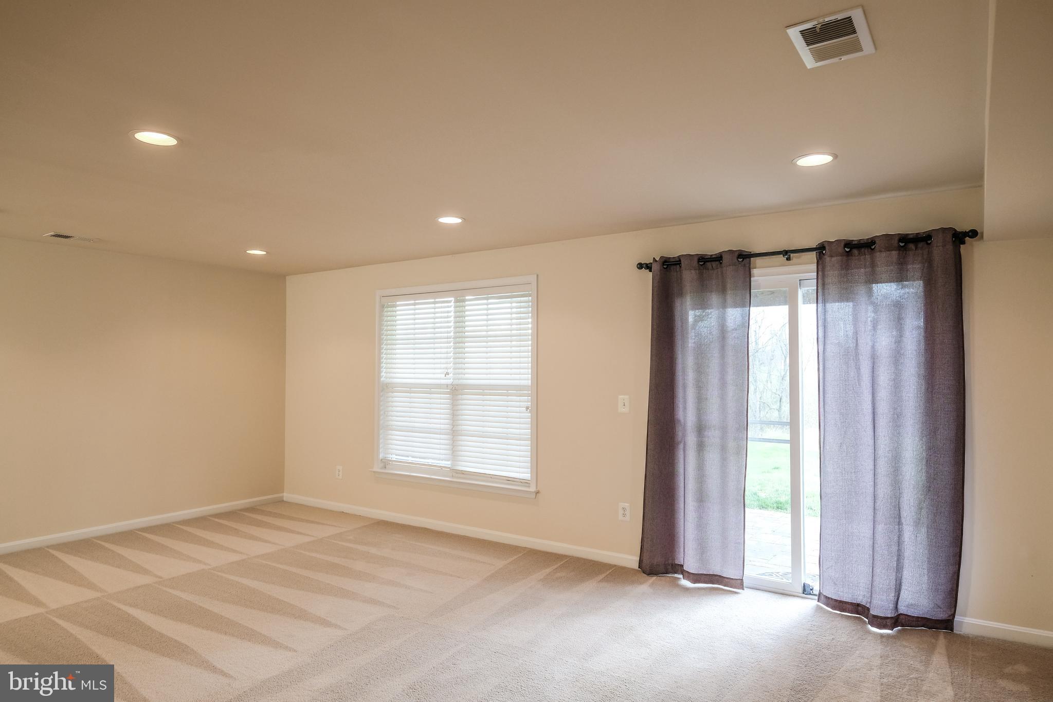 17 Driver Square Front Royal, VA 22630 - Photo 21 of 54 Rec room leads to patio.