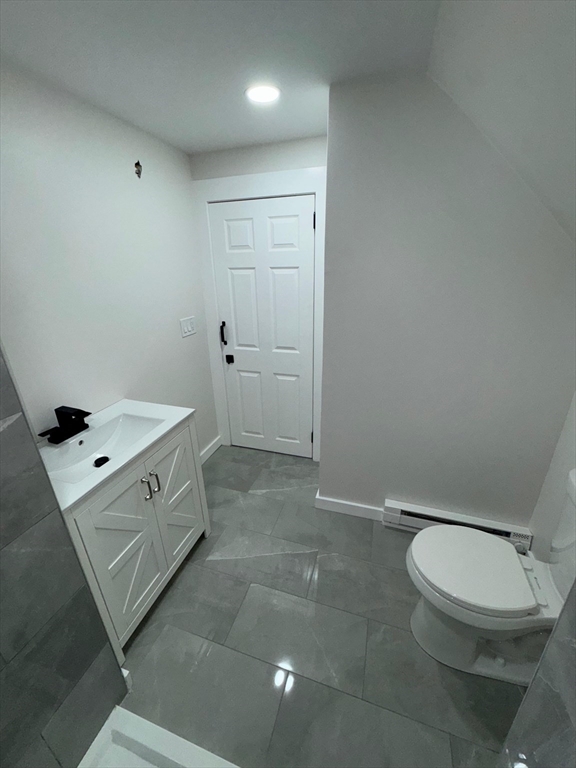 86 Amherst Street Springfield, MA 01109 - Photo 15 of 38