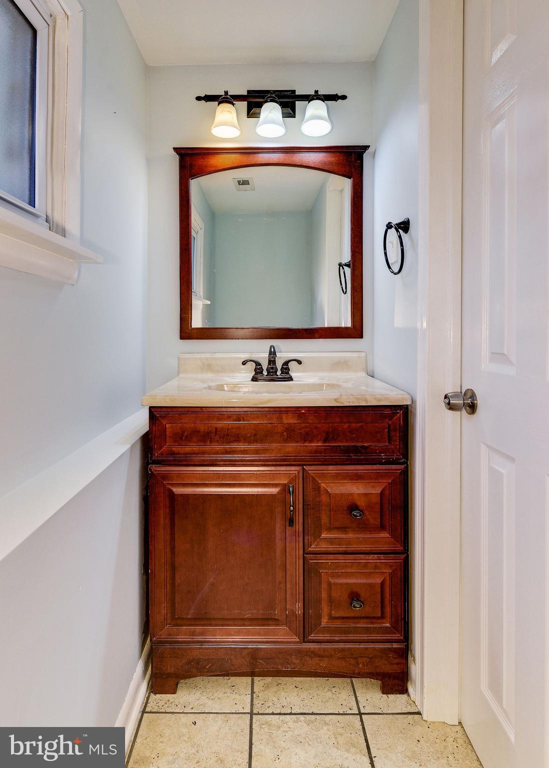 7 Yale Road Atco, NJ 08004 - Photo 7 of 32 Half Bath
