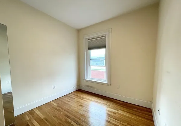 $4,800 | 92 L Street, Unit 2, Boston, MA 02127