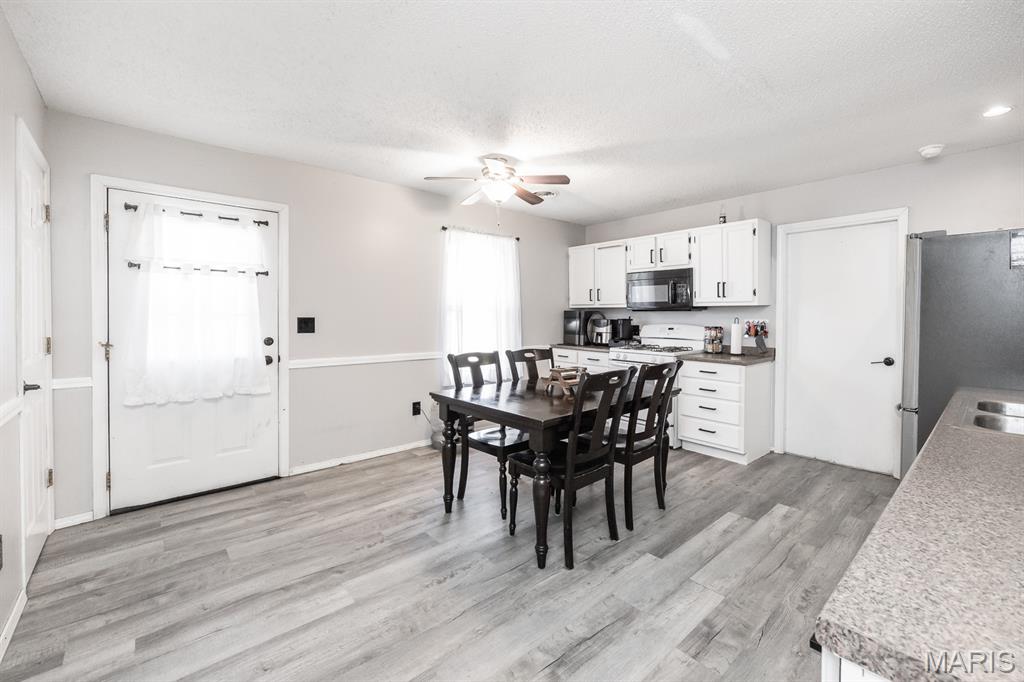 511 Zenk Road Troy, IL 62294 - Photo 7 of 20