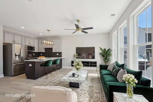 $2,100 | 341 Archwood Drive, Unit 6, Madison, TN 37115