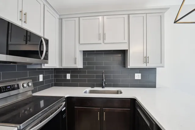 $2,100 | 341 Archwood Drive, Unit 6, Madison, TN 37115