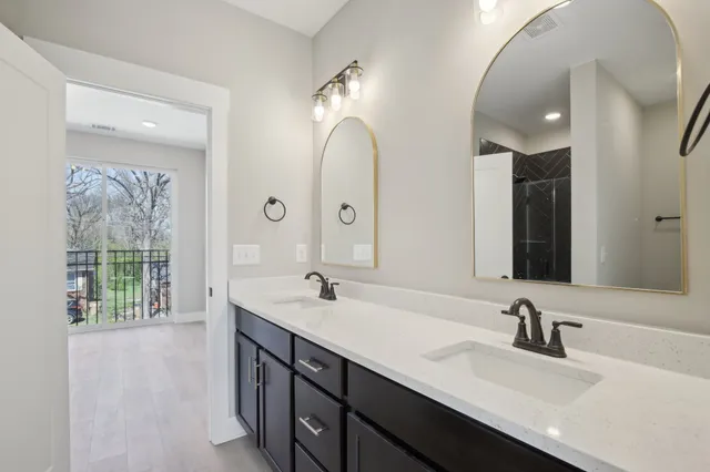 $2,100 | 341 Archwood Drive, Unit 6, Madison, TN 37115