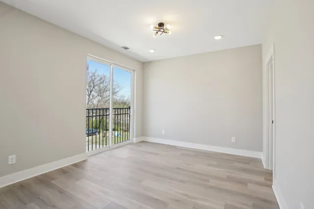 $2,100 | 341 Archwood Drive, Unit 6, Madison, TN 37115