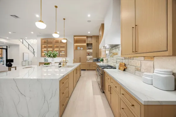 $2,750,000 | 14106 Heatherfield Drive, Houston, TX 77079