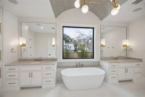 $2,750,000 | 14106 Heatherfield Drive, Houston, TX 77079