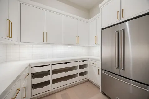 $2,750,000 | 14106 Heatherfield Drive, Houston, TX 77079