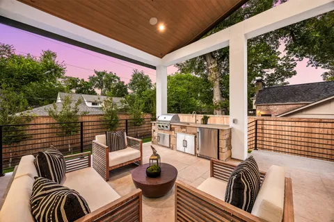 $2,750,000 | 14106 Heatherfield Drive, Houston, TX 77079