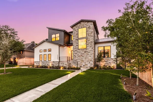 $2,750,000 | 14106 Heatherfield Drive, Houston, TX 77079
