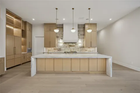 $2,750,000 | 14106 Heatherfield Drive, Houston, TX 77079