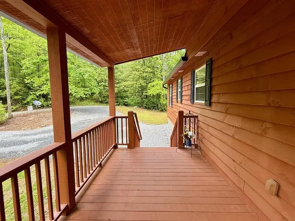 $378,900 | 72 Victory Lane, Murphy, NC 28906