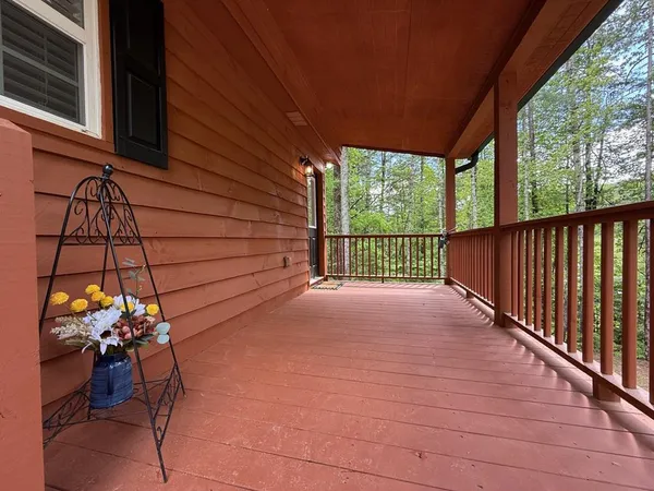$378,900 | 72 Victory Lane, Murphy, NC 28906