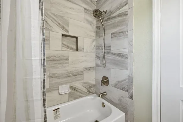 $378,900 | 72 Victory Lane, Murphy, NC 28906