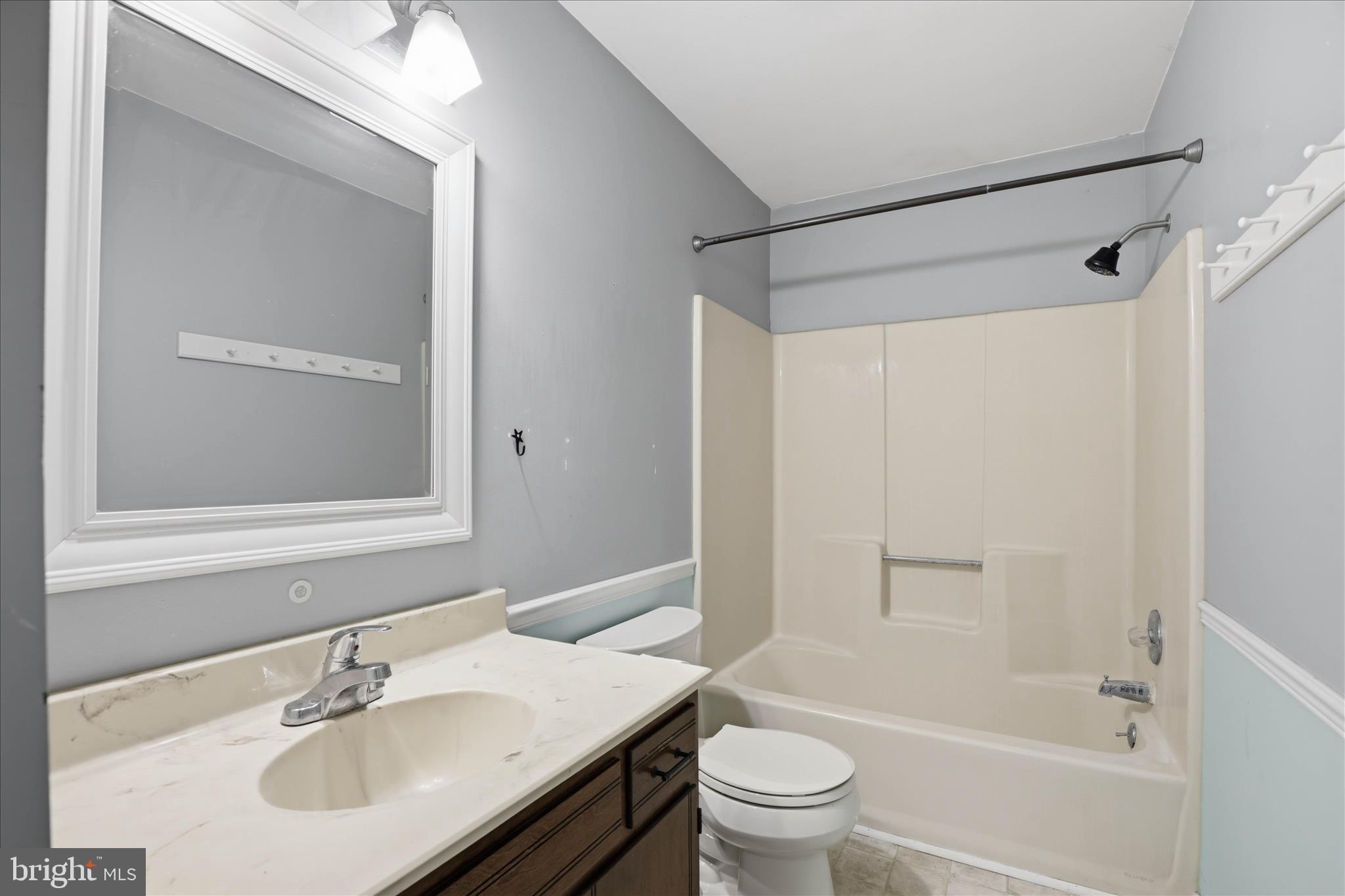 42 Pinewood Avenue Lititz, PA 17543 - Photo 16 of 43