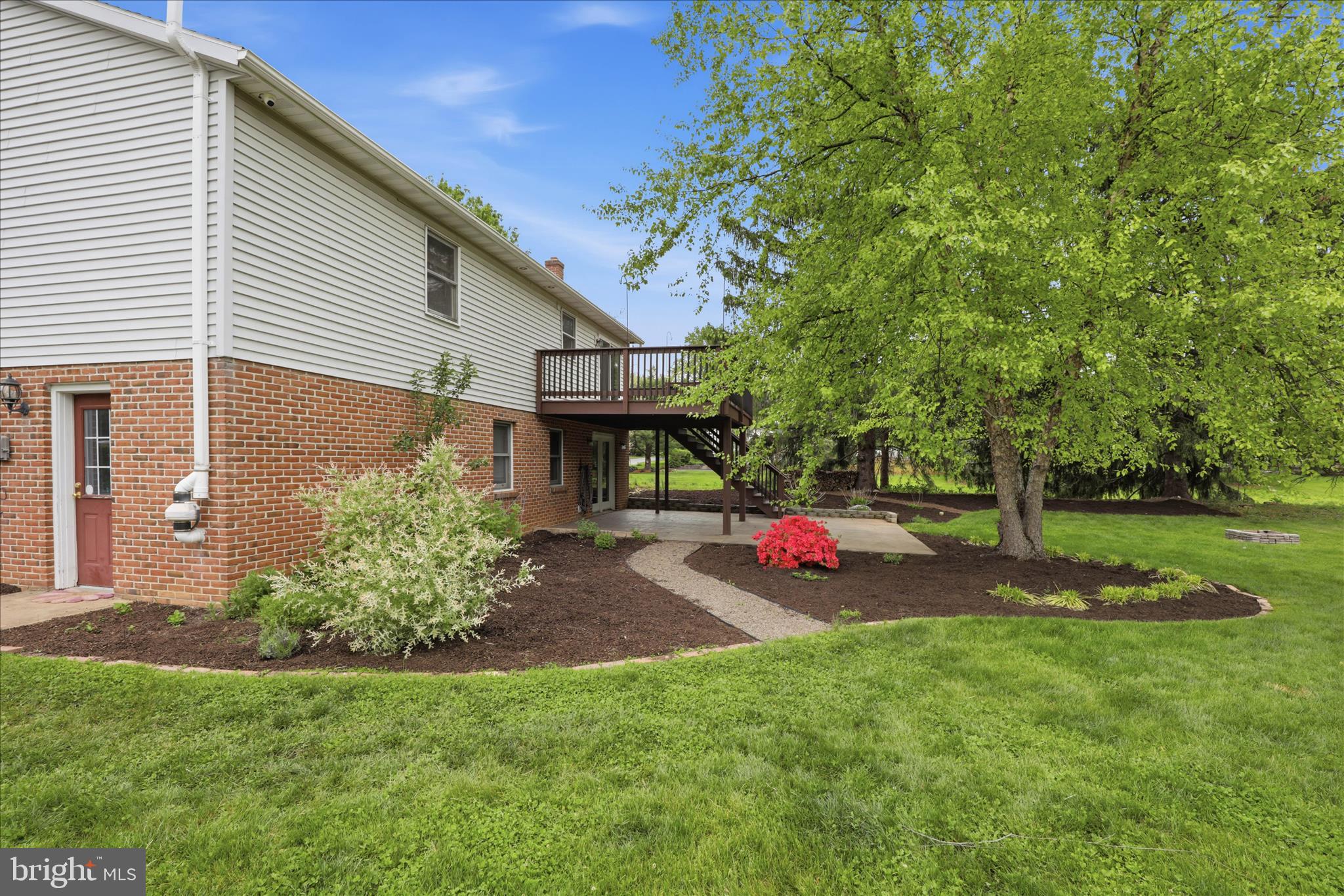 42 Pinewood Avenue Lititz, PA 17543 - Photo 36 of 43