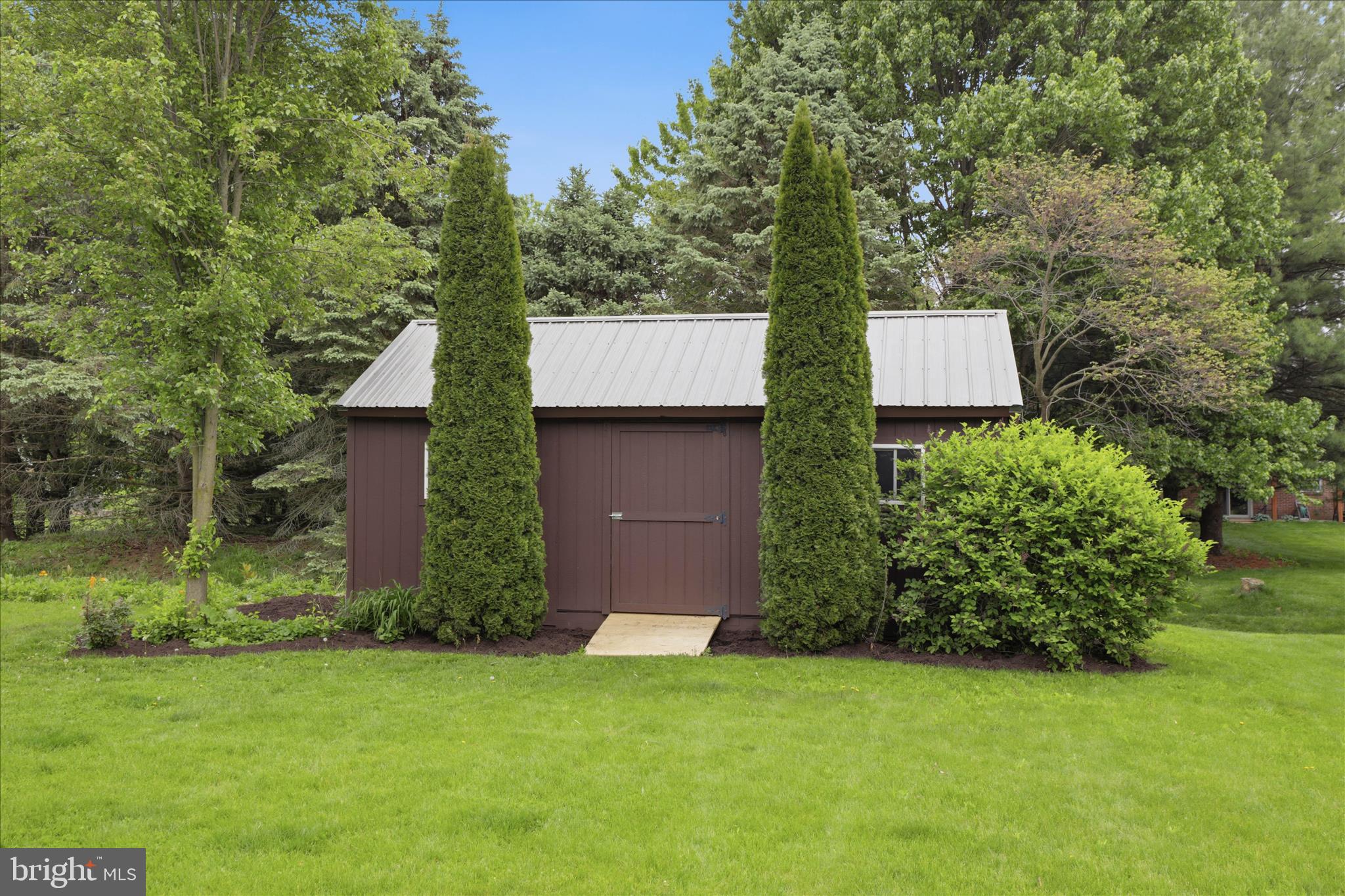 42 Pinewood Avenue Lititz, PA 17543 - Photo 40 of 43