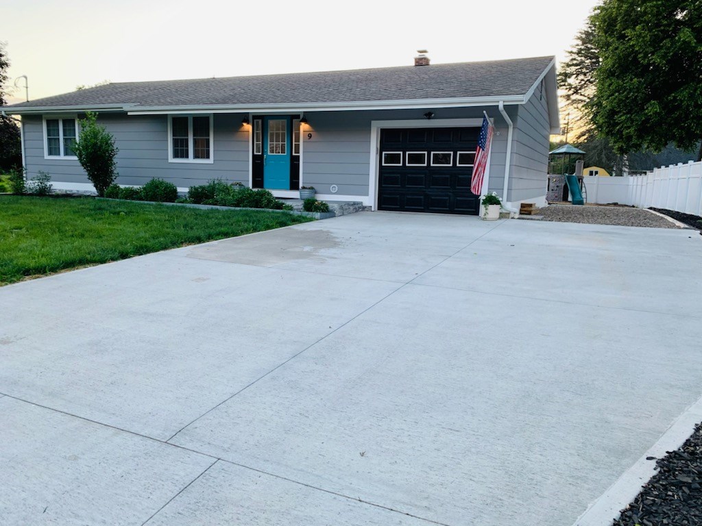 9 Virginia Erwin, NY 14870 - Photo 2 of 45