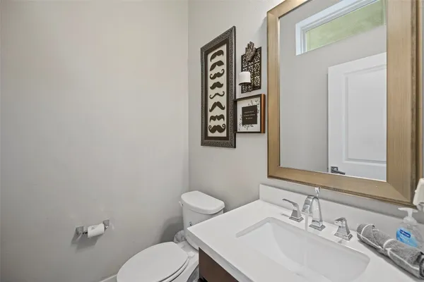 $5,995 | 4413 Eli Street, Houston, TX 77007