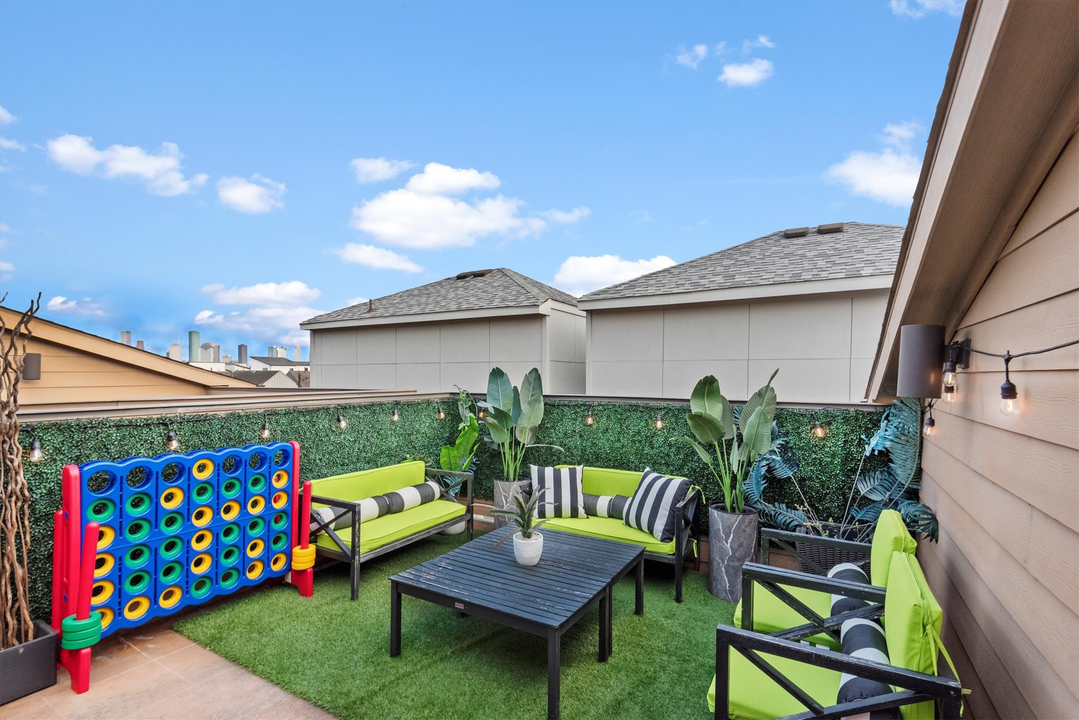 4413 Eli Street Houston, TX 77007 - Photo 46 of 47 a view of outdoor seating