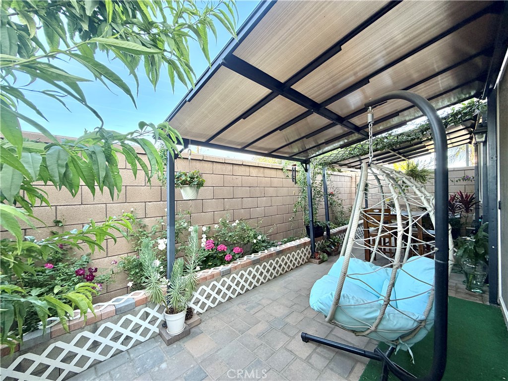 4248 Vermillion Court Riverside, CA 92505 - Photo 11 of 25