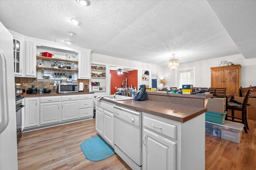 12580 Mud Fork Road Falls Mills, VA 24613 - Photo 7 of 91 Gallery Image 7