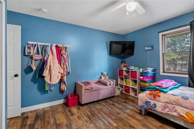 $305,000 | 2004 Maverick Trail, Harrisonville, MO 64701