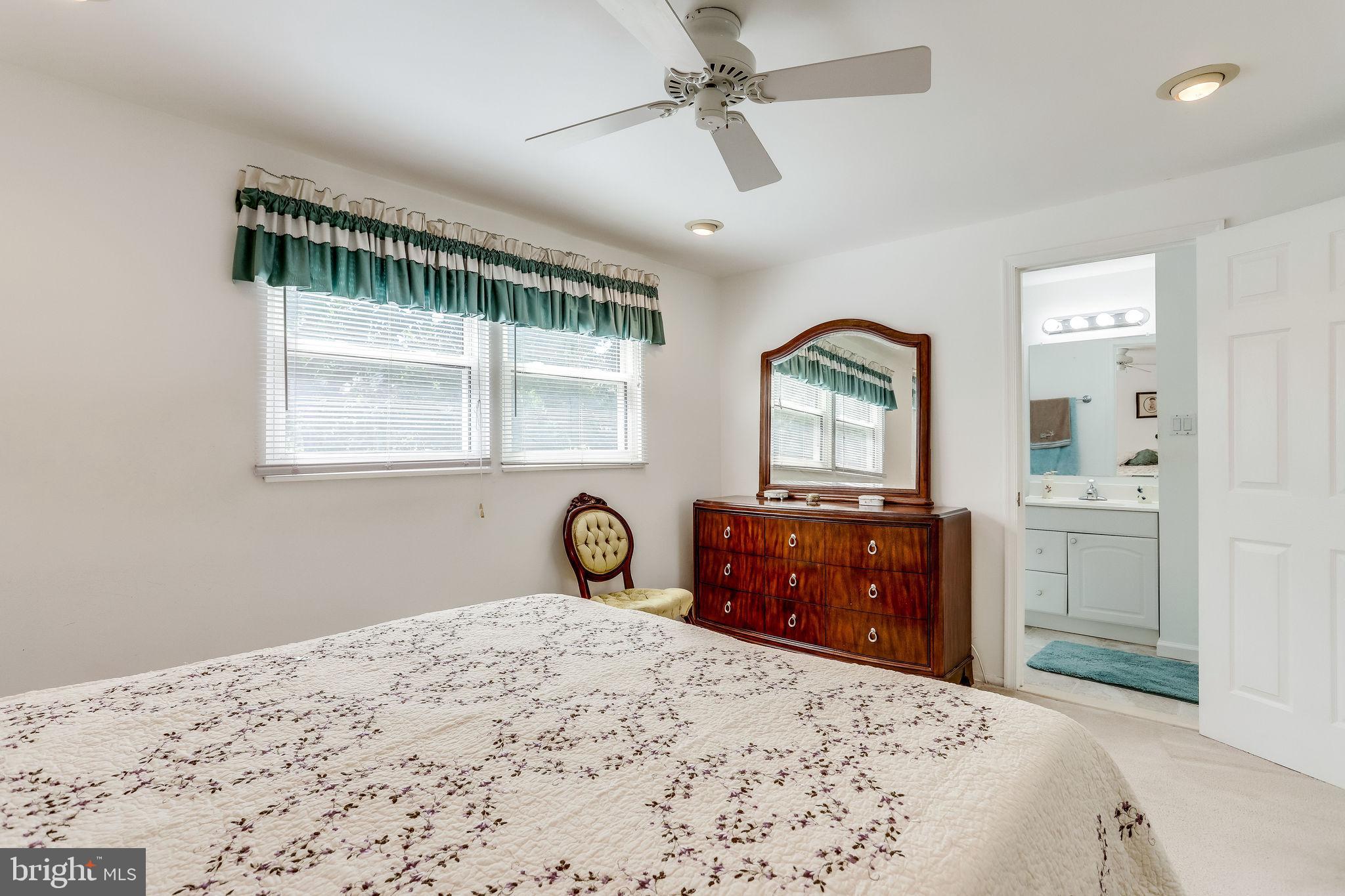 128 North Garfield Road Sterling, VA 20164 - Photo 15 of 39 Ceiling fan and recessed lighting