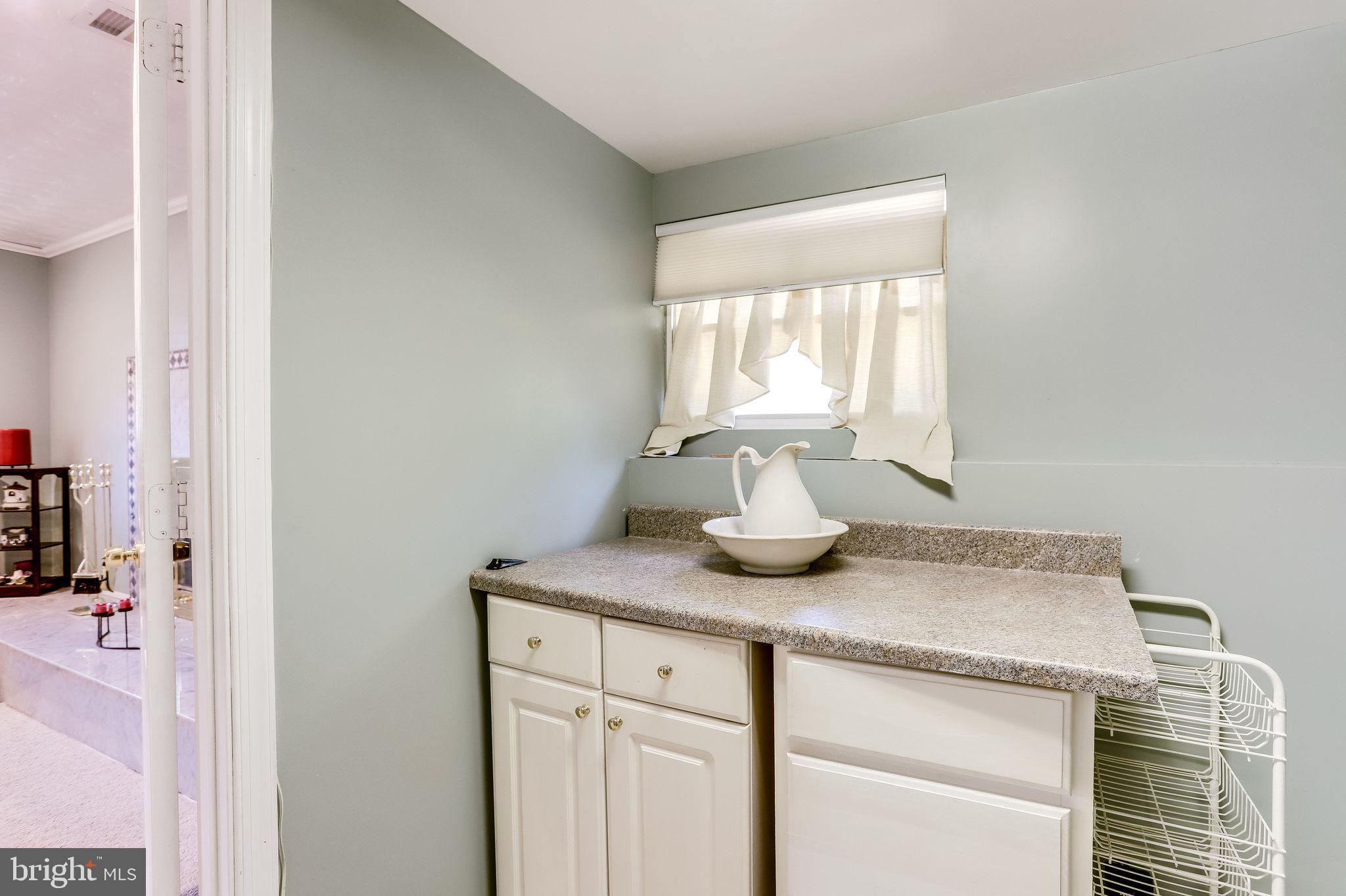 128 North Garfield Road Sterling, VA 20164 - Photo 28 of 39 Room of the rec room could be a craft space