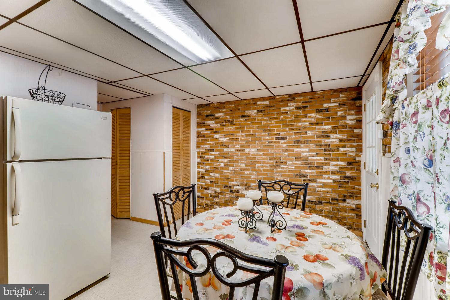 2717 Hollins Ferry Road Baltimore, MD 21230 - Photo 15 of 30 Additional space off kitchen to use as you choose
