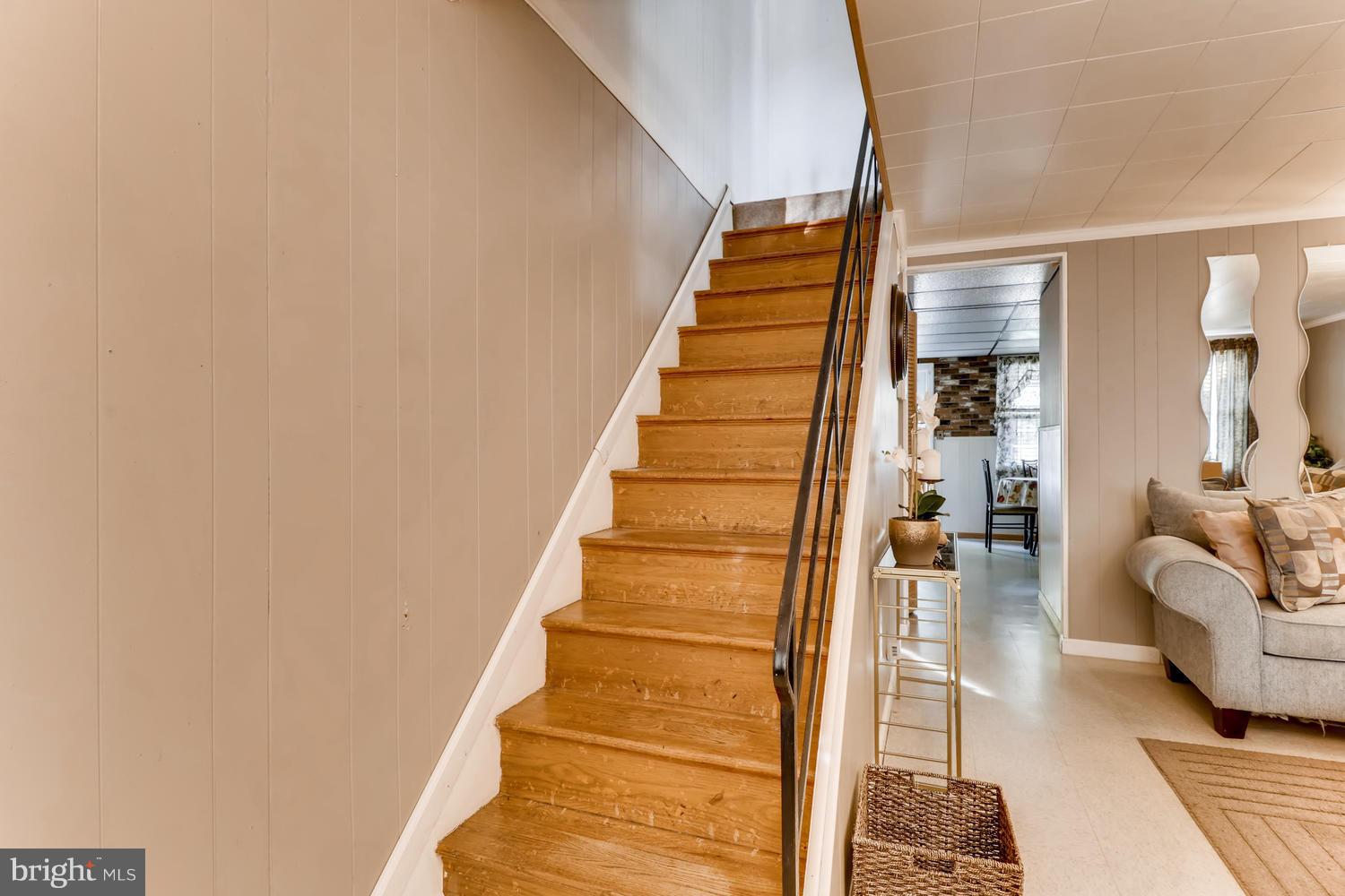 2717 Hollins Ferry Road Baltimore, MD 21230 - Photo 16 of 30 Take a look upstairs&