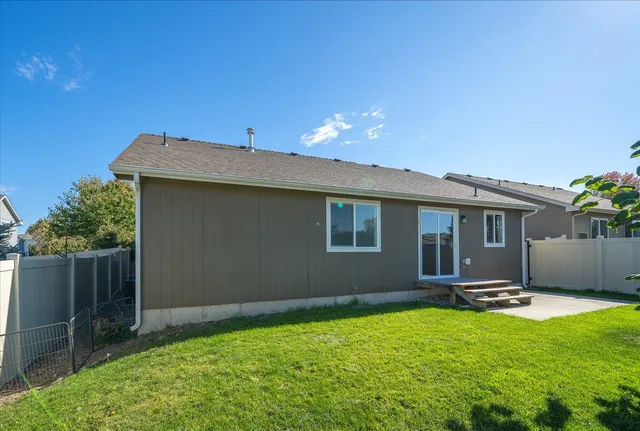 $449,900 | 520 South McKee Street, Greenacres, WA 99016