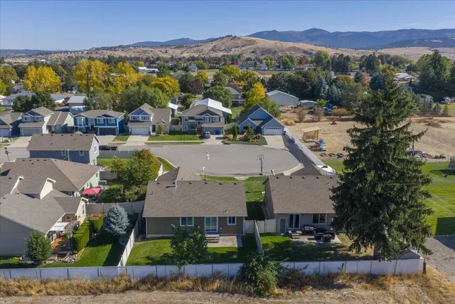 $449,900 | 520 South McKee Street, Greenacres, WA 99016