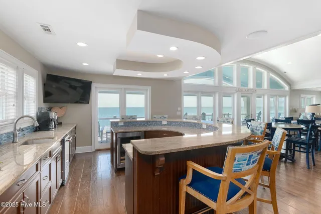 $5,400,000 | 4803 Ocean Drive, Emerald Isle, NC 28594