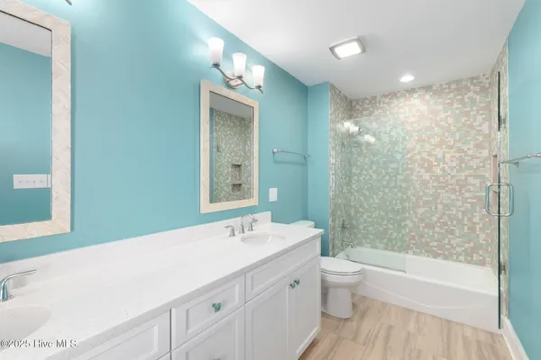 $5,400,000 | 4803 Ocean Drive, Emerald Isle, NC 28594