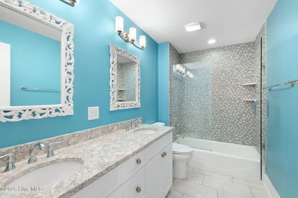 $5,400,000 | 4803 Ocean Drive, Emerald Isle, NC 28594