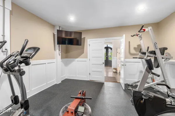 $5,400,000 | 4803 Ocean Drive, Emerald Isle, NC 28594