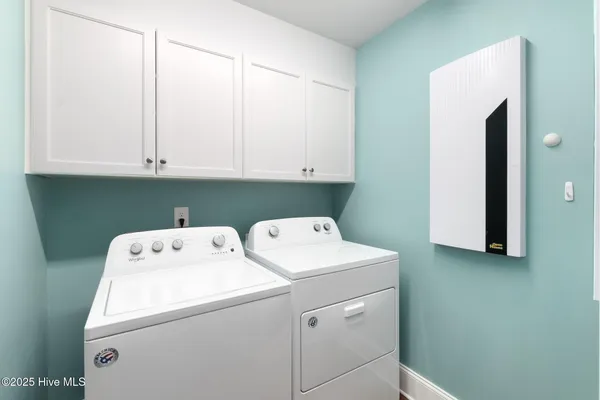 $5,400,000 | 4803 Ocean Drive, Emerald Isle, NC 28594