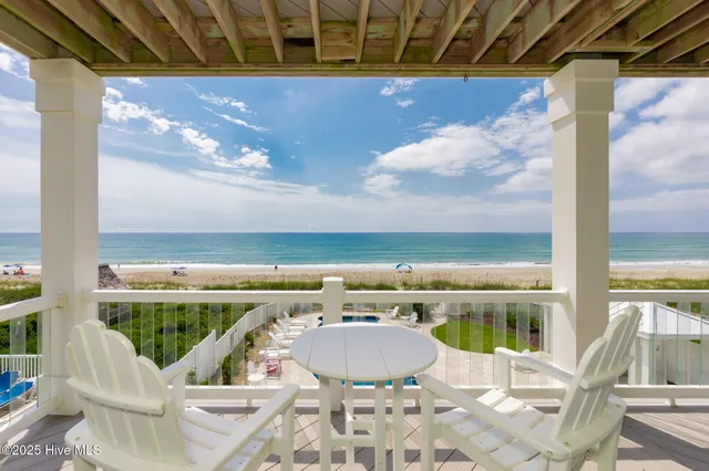 $5,400,000 | 4803 Ocean Drive, Emerald Isle, NC 28594
