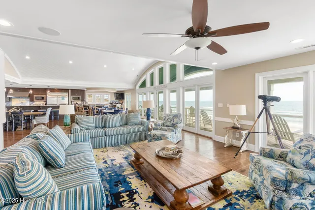 $5,400,000 | 4803 Ocean Drive, Emerald Isle, NC 28594